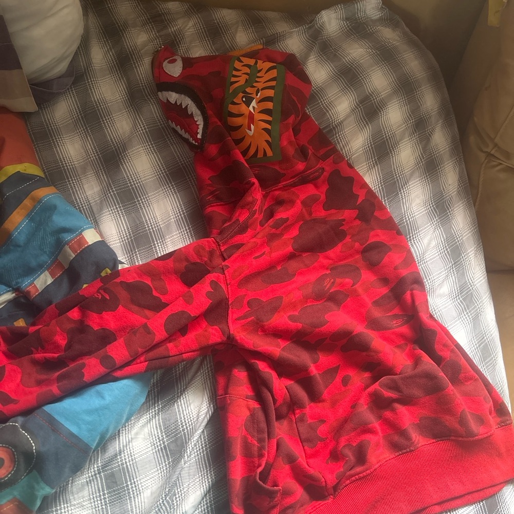 Red Camouflage Zip-Up Sweater